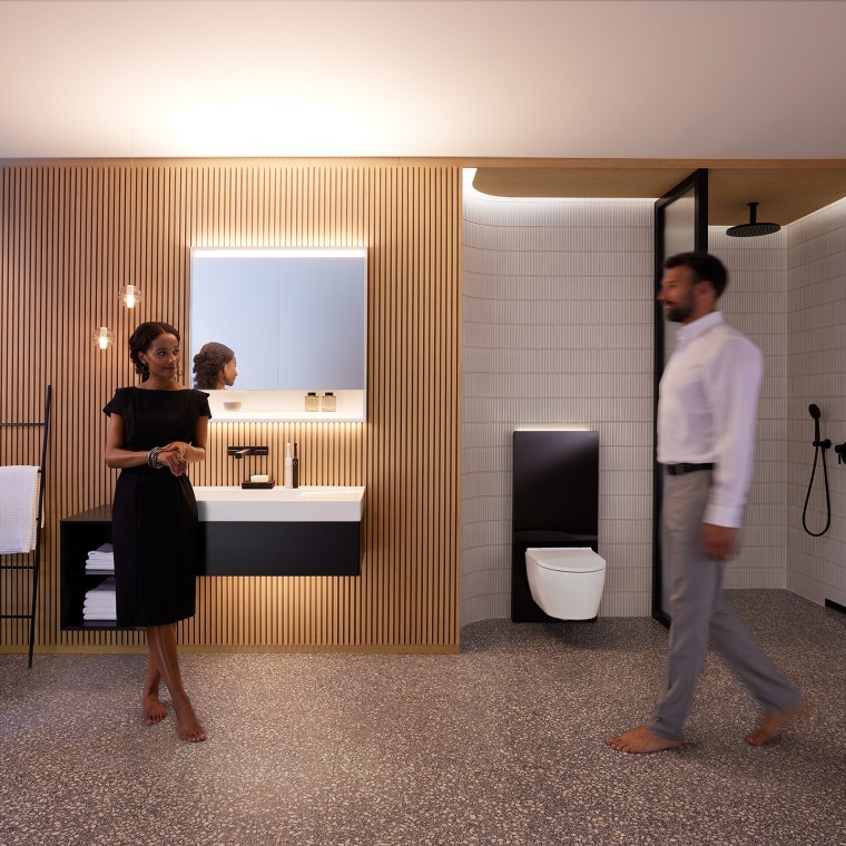 Element s ogledalom Geberit ONE s funkcijom ComfortLight Element s ogledalom Geberit ONE s funkcijom ComfortLight