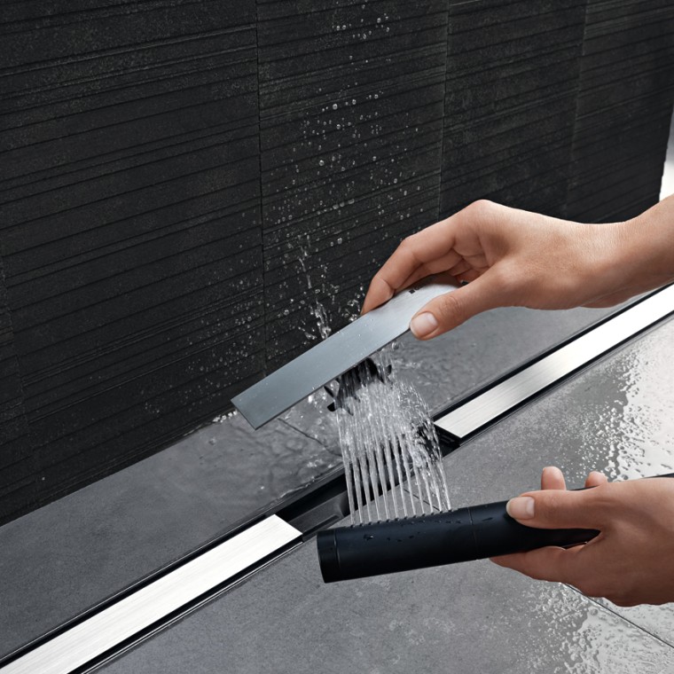 Geberit odvod za tuš iz serije CleanLine - umetak za češalj koji se može isprati Geberit odvod za tuš iz serije CleanLine - umetak za češalj koji se može isprati