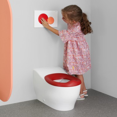 Podna WC školjka Geberit Bambini za malu djecu do 3 godine Podna WC školjka Geberit Bambini za malu djecu do 3 godine
