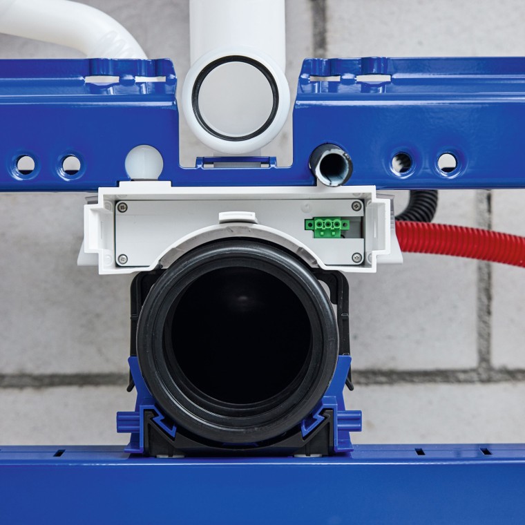 Kutija za napajanje i priključke Geberit tijekom instalacije