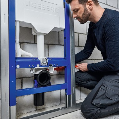Instalacija kutije za napajanje i priključke Geberit Instalacija kutije za napajanje i priključke Geberit