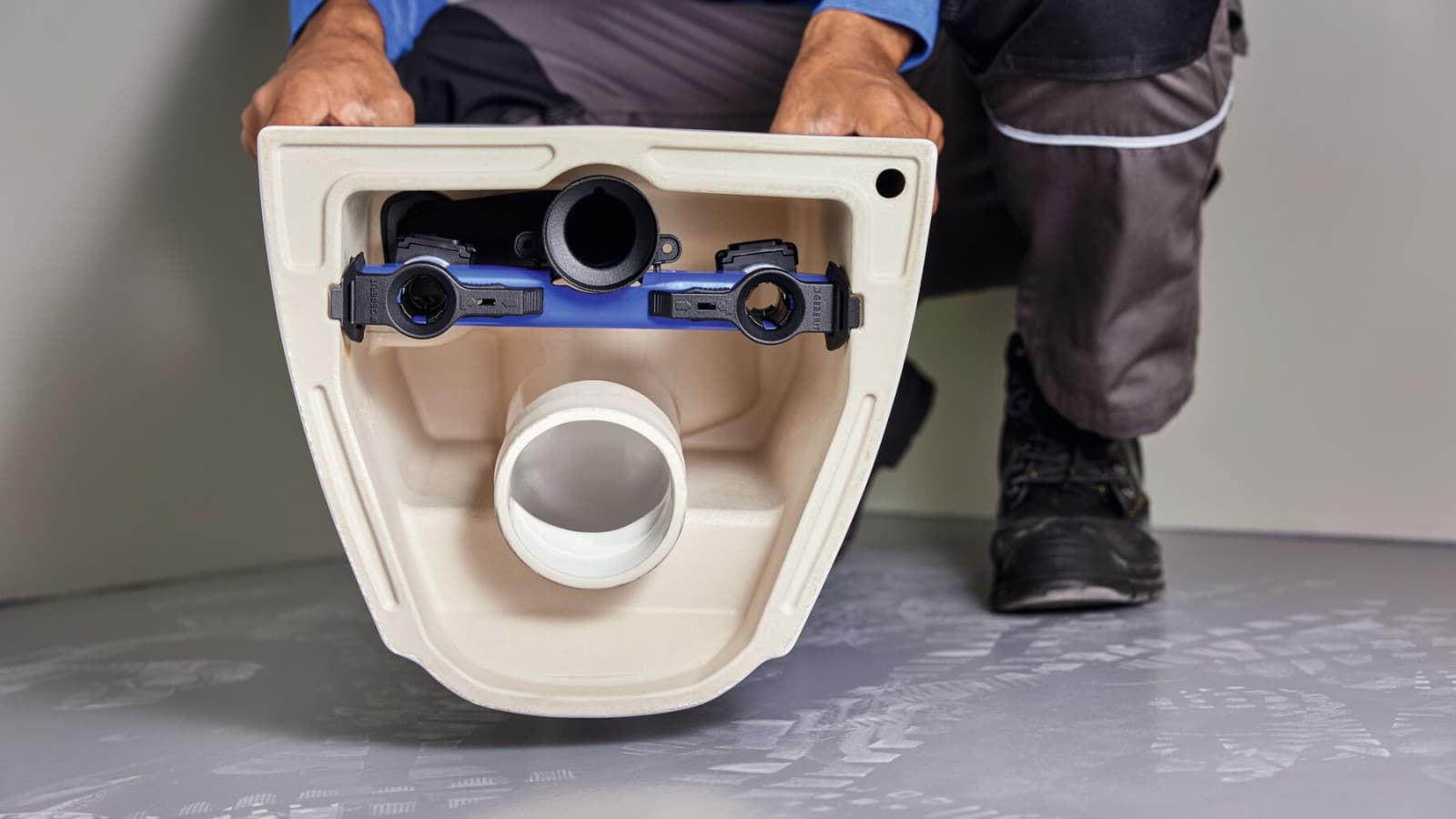 Predmontirana montažna šipka na Acanto konzolnu WC školjku Predmontirana montažna šipka na Acanto konzolnu WC školjku